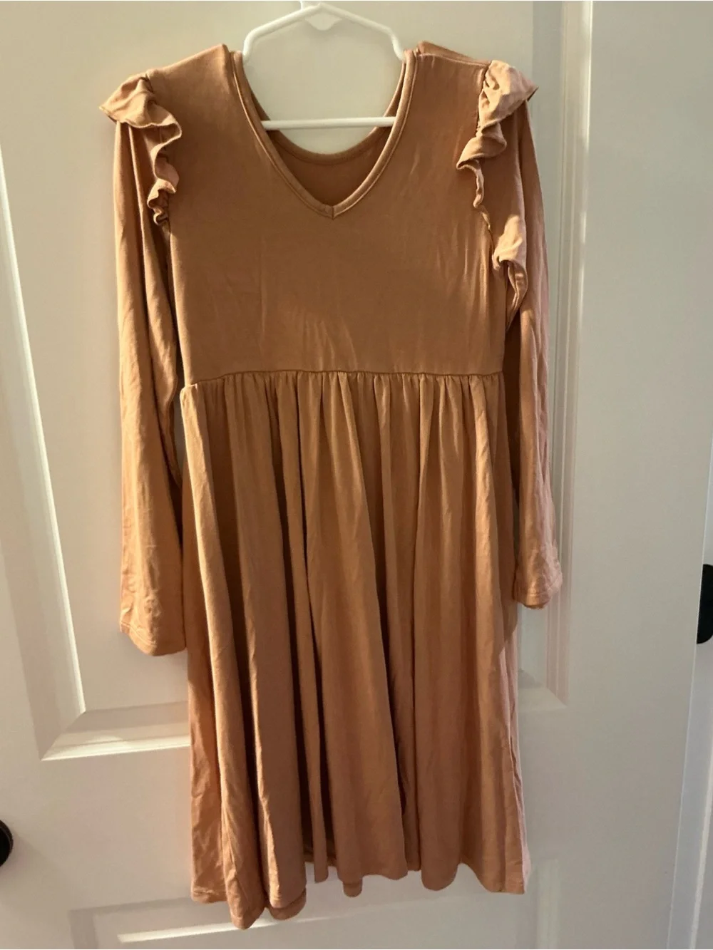 NWOT Bubble Baby Size 7/8 Bamboo Long-Sleeve Ruffle Shoulder Dress